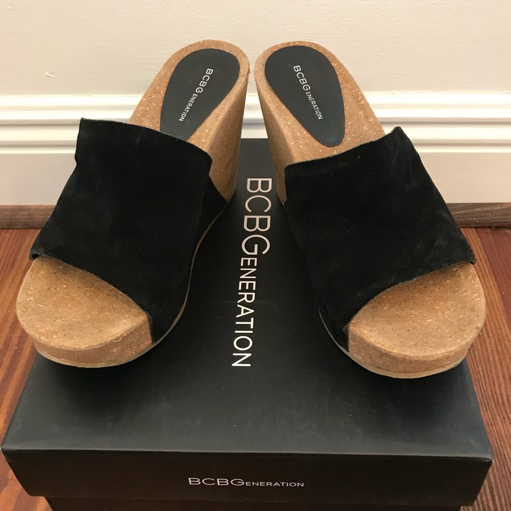 BCBGeneration Black suede wedges